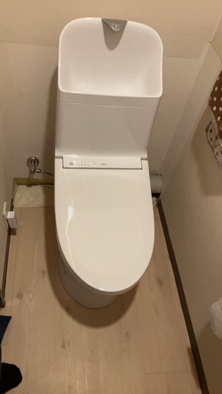 名古屋市熱田区で老朽化したトイレを一新！節水・清潔・快適な空間に生まれ変わったトイレリフォームの画像
