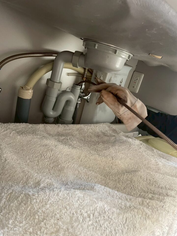 2Fキッチン排水つまりによる高度高圧洗浄作業　名古屋市東区（T様宅）の画像